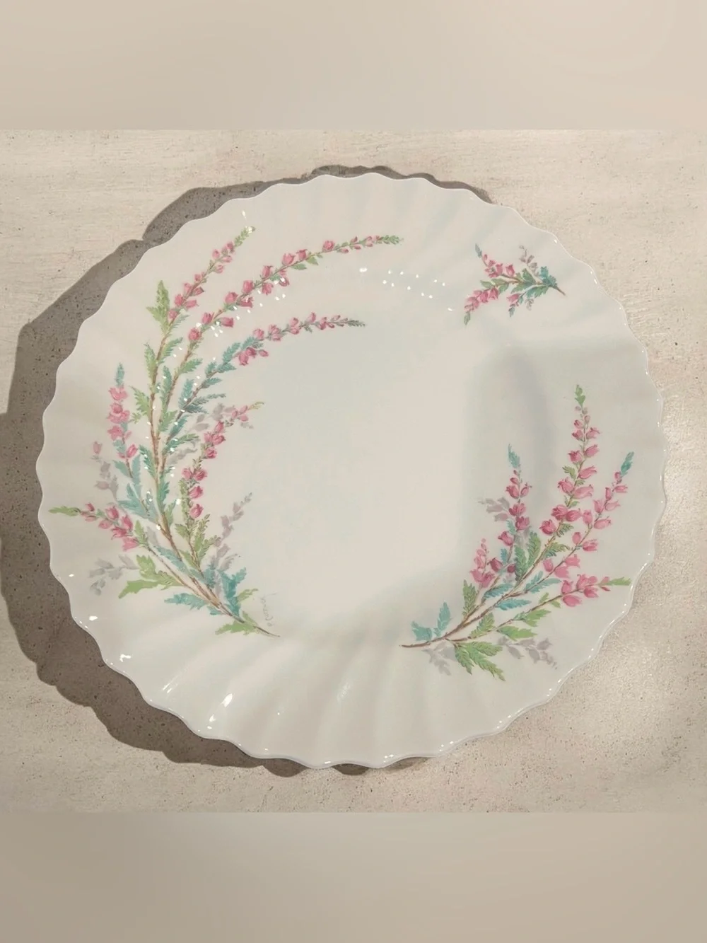 Royal Doulton Bell Heather bone china 8.5